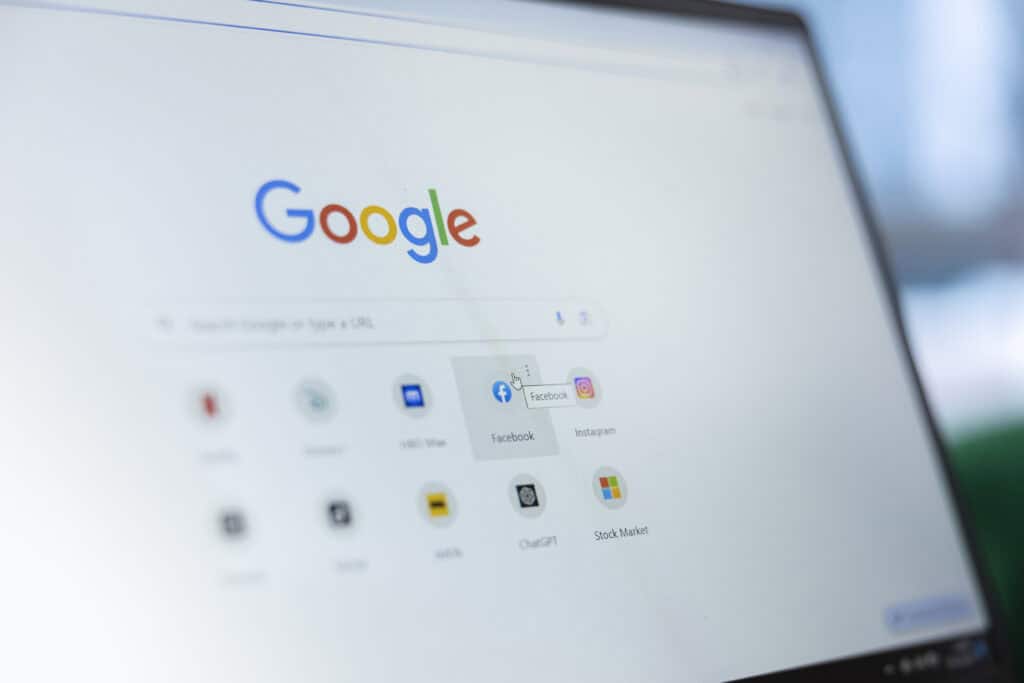 Page d’accueil du moteur de recherche Google sur un écran